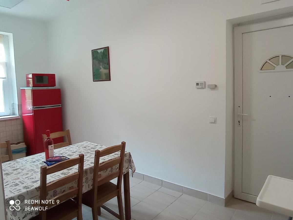 Gizella Apartman Эгер Экстерьер фото
